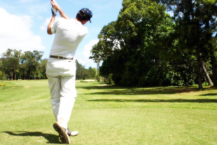 幡ケ谷で腰痛、肩こり改善の満足度No.1！アメリカ式論理的整体でゴルフを楽しむ！